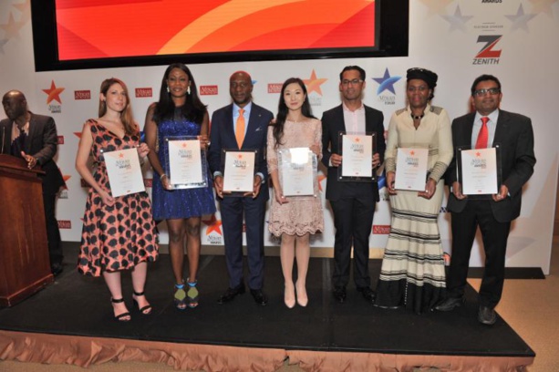 Les lauréats des Trophées African Business Awards 2015. (De gauche à droite) Katerina Kyrili (BIMA), Oyinade Ogunade (GT Bank), Oscar Onyema (Nigerian Stock Exchange), Helen Hai, (Made in Africa Initiative) Mohammed Dewji (MeTL), Daphne Mashile Nkosi (Kalagadi Manganese), Arun Menon, Abellon.